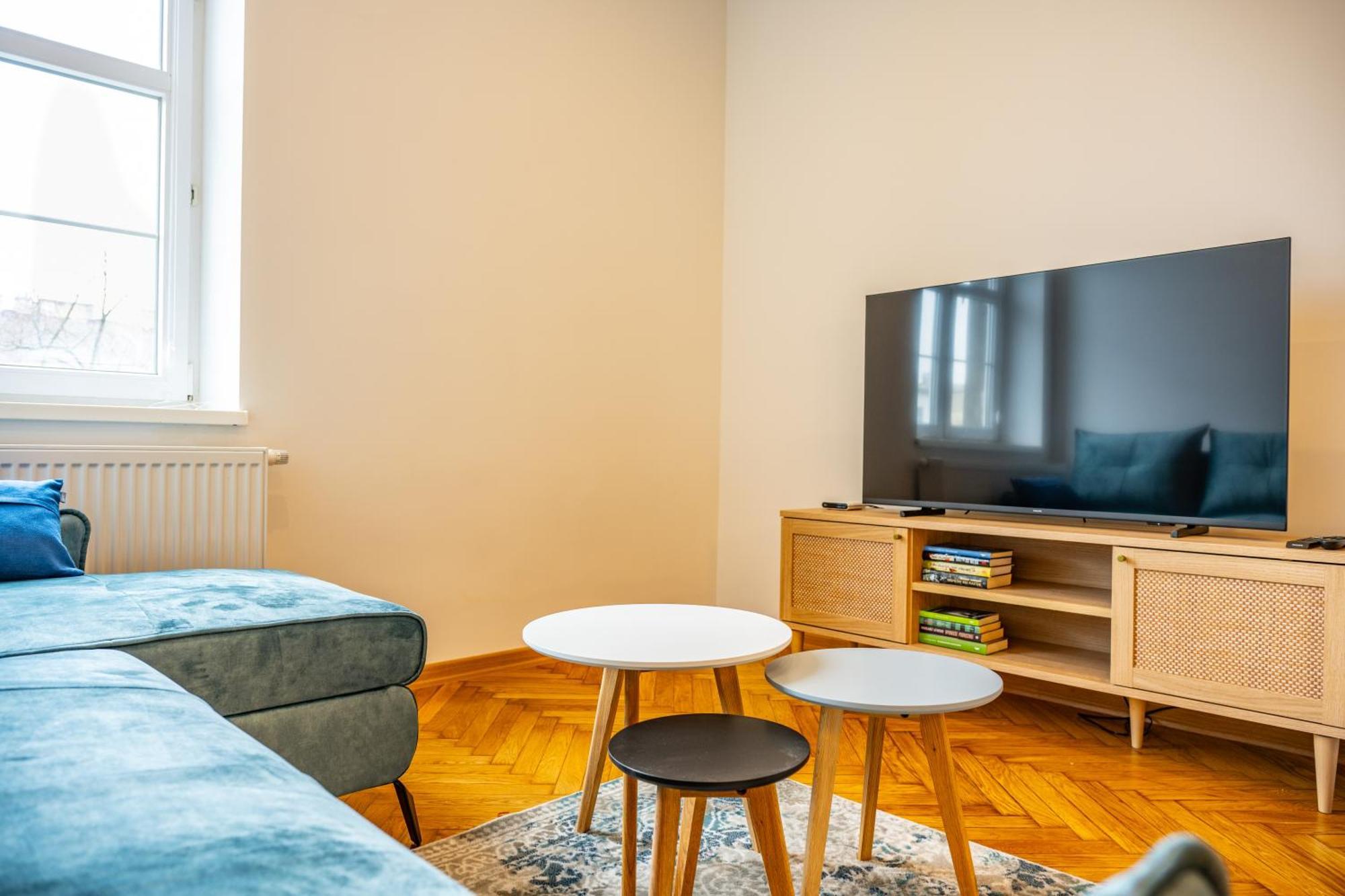 Sunny Corner Apartment Krakow Bagian luar foto